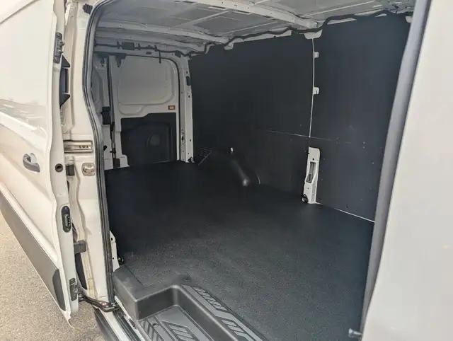 2025 Ford Transit Cargo Van552489526096056329