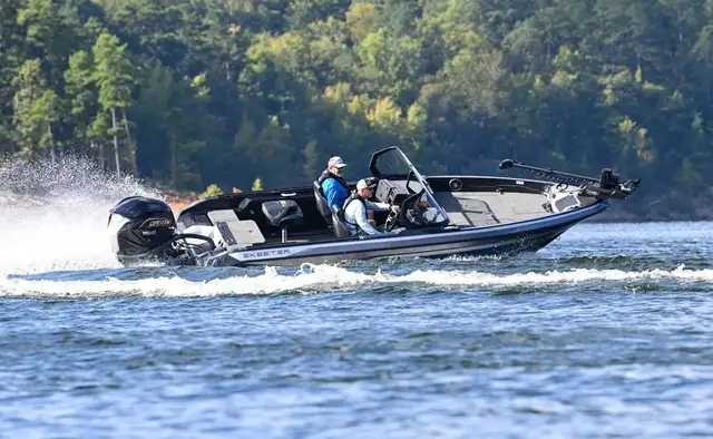 Skeeter WXR1910 F *** ORDER YOURS TODAY!!! *** in Powerboats & Motorboats in Moose Jaw - Image 23