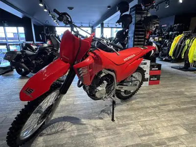 Honda CRF 300F 2026 6 vitesses, 1 cylindres, Essence, Système de refroidissement: Refroidi à l'air,...