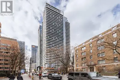 Experience Luxury Urban Living At Its Finest In This High-Floor One-Bedroom Suite At 50 Wellesley. F...