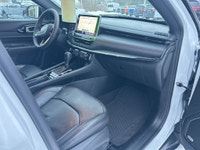 See Dealer Website for Details. . Engine: 2 L/100Km City: 9.9 L/100Km Hwy: 7.4 Safety Equipment Elec... (image 8)