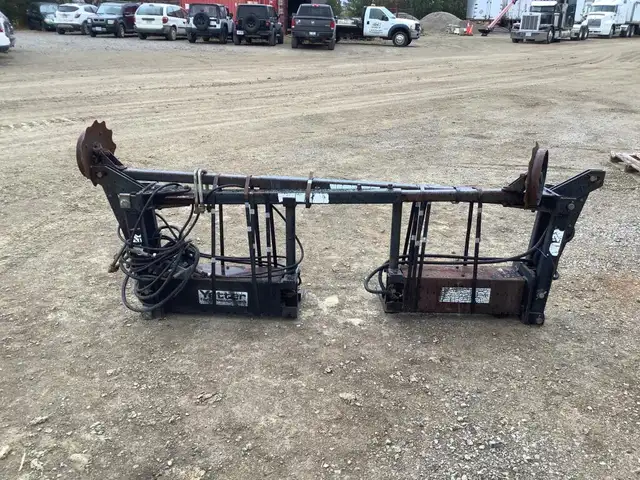 Marker in Farming Equipment in Chatham-Kent - Image 3