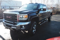 2019 GMC Sierra 2500HD SLT Crew LWB 4x4 6.0 lt V8 Power Heated Leather Seats Navigation Back Up Came... (image 2)