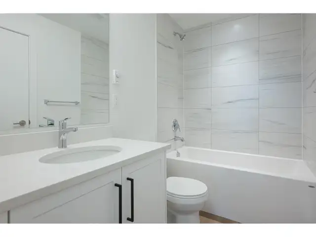 306 33820 SOUTH FRASER WAY Abbotsford, British Columbia in Houses for Sale in Abbotsford - Image 20