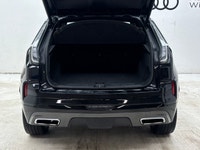 This Cadillac XT4 boasts a Turbocharged Gas I4 2.0L/122 engine powering this Automatic transmission.... (image 6)