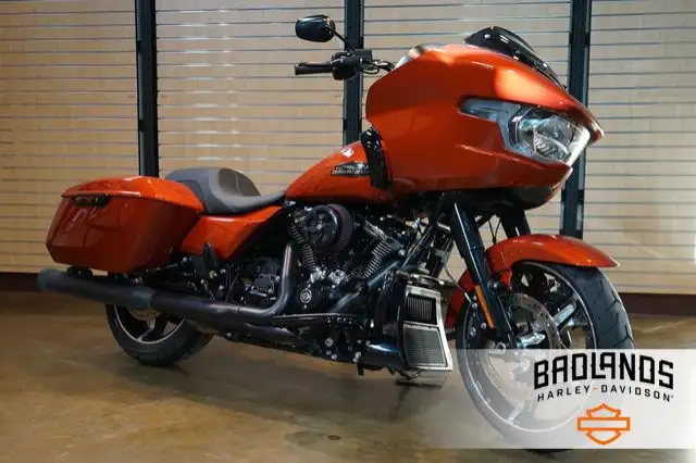 2024 Harley-Davidson FLTRX - Road Glide in Sport Touring in Lethbridge - Image 2