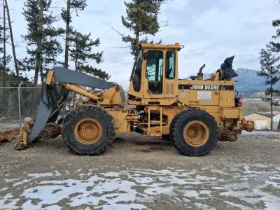 1996 John DEER 544 G SWING LOADER WITH : HI RAIL , SWING LOADER, RAIL CAR HITCH, QUICY HYDRAULIC DRI...