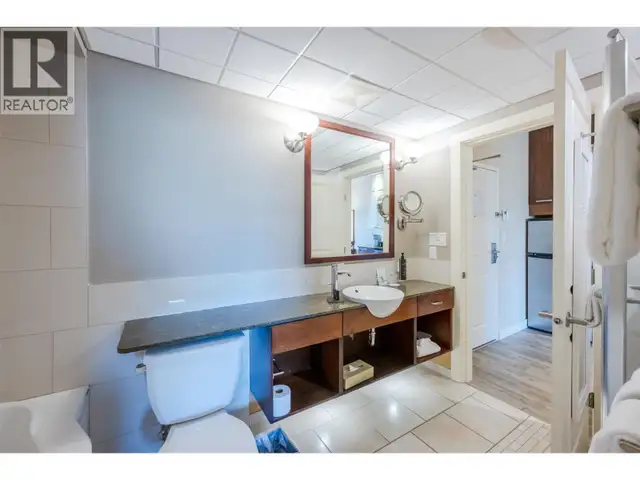 13011 Lakeshore Drive S Summerland, British Columbia in Condos for Sale in Penticton - Image 24