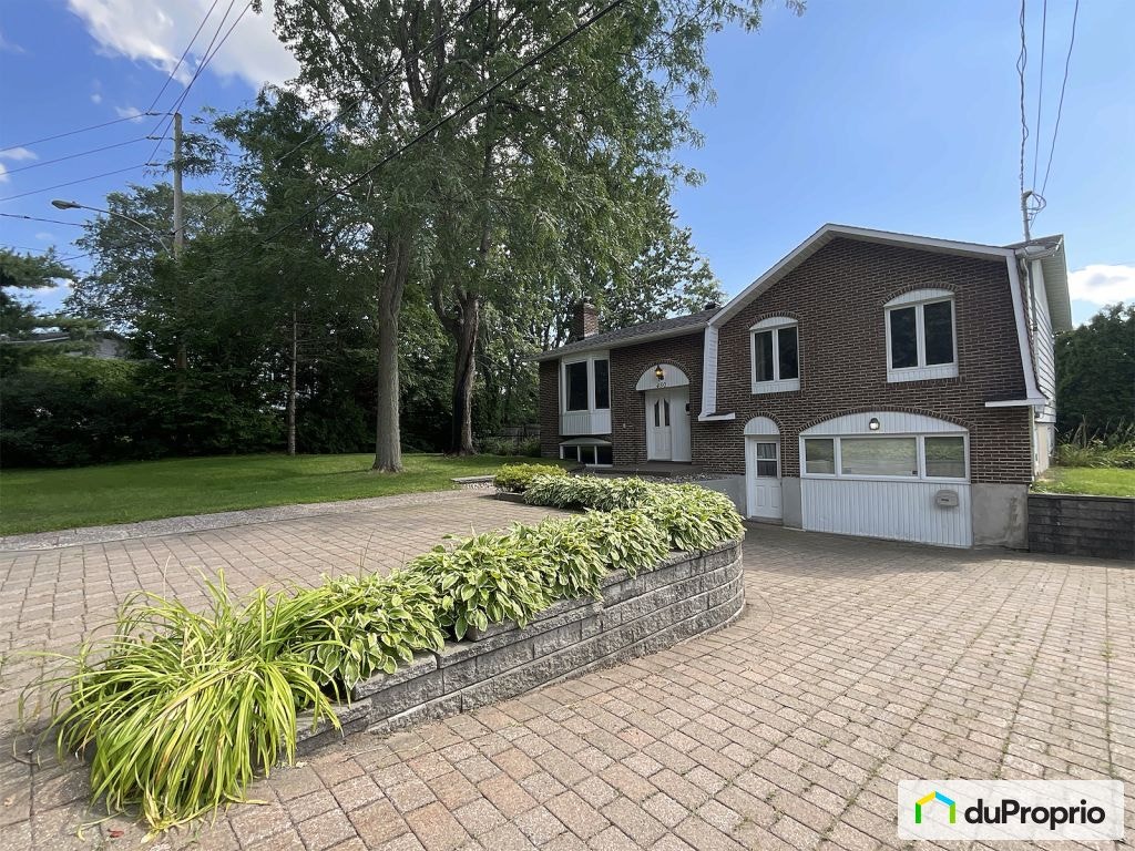 $589,900 - Bungalow for sale in Otterburn Park — photo 2