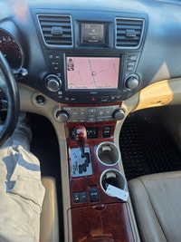 2013 TOYOTA HIGHLANDER LIMITED Year: 2013 Make: Toyota Model: Highlander Mileage:165,000 Km Transmis... (image 9)