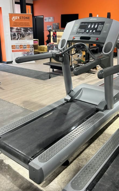 Serviced by our technicians who test everything to make sure that it works well! Max User Weight: 40...