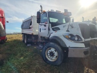 2014 INTERNATIONAL 7500 SBA SNOW PLOW FOR PARTS BOX IS SOLD Edmonton Edmonton Area Preview