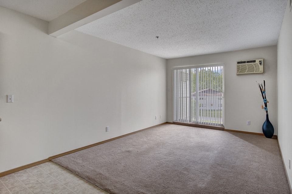Hurry! Brand New Apartments with $2000 Off First Month’s Rent 5