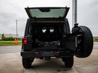 Built-in Navigation System | Turbocharged Engine | USB Ports The 2025 Jeep Wrangler Sahara features... (image 6)