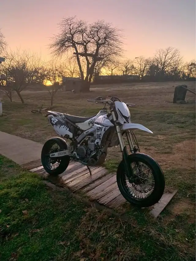 2013 YAMAHA YZ450F-FINANCE AVAILABLE!  in Dirt Bikes & Motocross in Dartmouth - Image 4