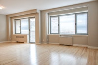 Semi-renovated Akelius two bedroom apartment for rent. Located near Sherbrooke in the Downtown - McG... (image 5)