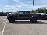 // ACCIDENT FREE!! // This 2024 Chevrolet Colorado 4wd Crew Cab Trail is a smart pick for drivers wh... (image 1)