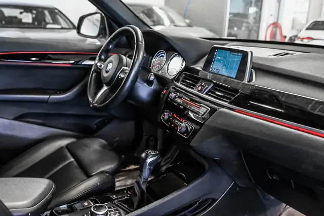 2018 BMW X1 xDrive28i | Mags | Cuir | Toit Pano | Caméra | * À v in Cars & Trucks in City of Montréal - Image 33
