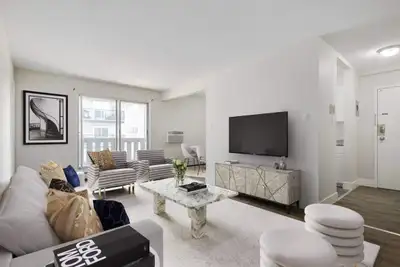 Amenities: Air Conditioning • Balconies • Outside Green Space Suite & Building: Spacious one-bedroom...