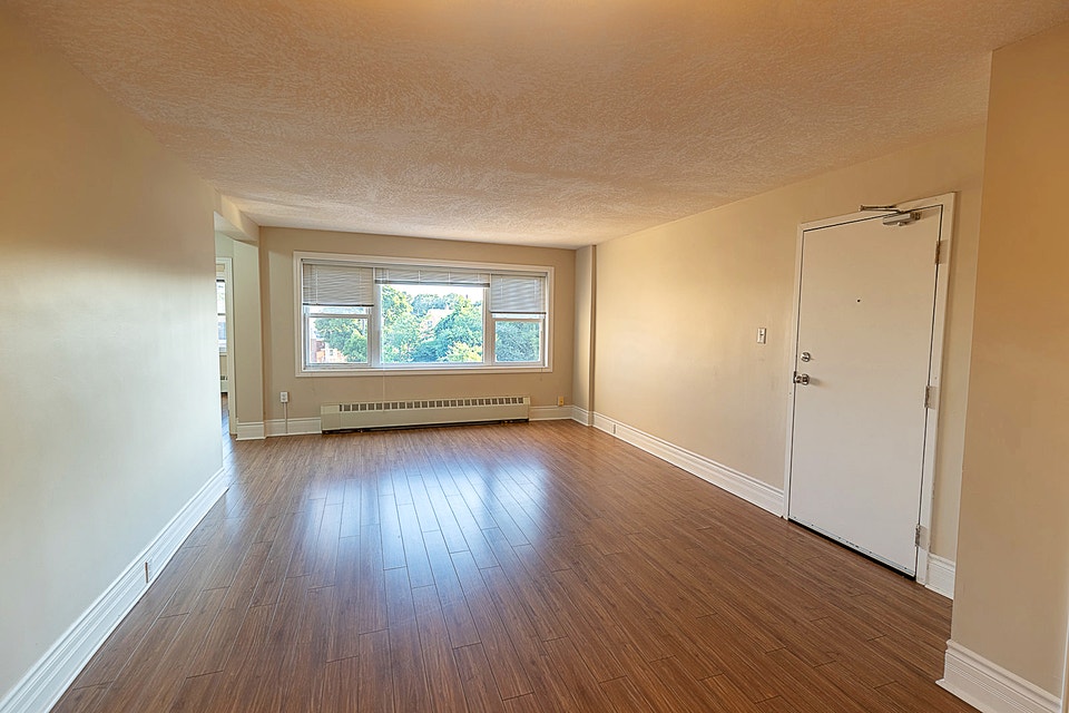 143 Westchester Crescent 2 Bedroom for Rent in St. Catharines Long