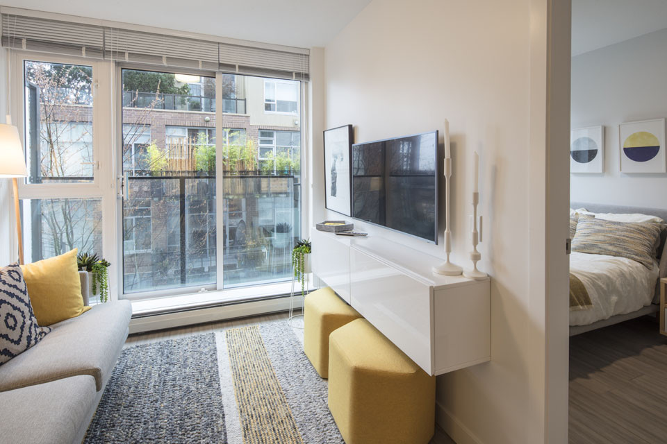 Stylish 1 bedroom apartment in Mount Pleasant, Vancouver in Long Term Rentals in Downtown-West End