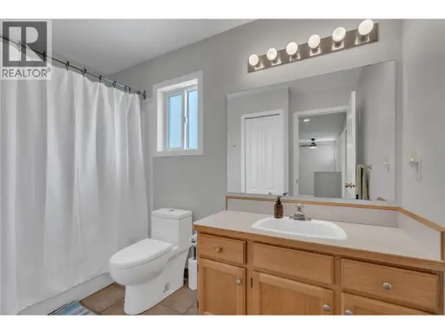 755 Wiseman Place Naramata, British Columbia in Houses for Sale in Penticton - Image 22