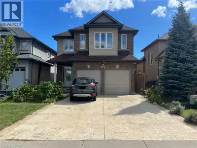 Self-contained two-bedroom basement apartment positioned in a prime Stoney Creek Mountain neighbourh...