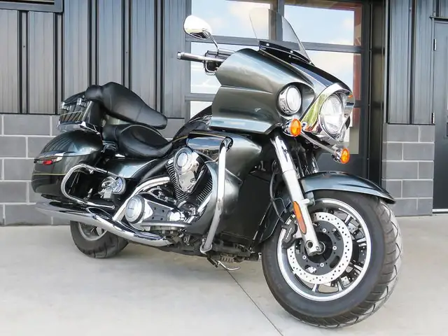 2011 Kawasaki Vulcan 1700 Voyager in Sport Touring in Cambridge - Image 2