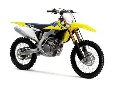 2025 Suzuki RMZ-250 2025 SUZUKI RMZ-250 Le choix des professionnels avisés et des coureurs privés du...