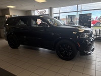 ENGINE: 6.2L HEMI V8 SUPERCHARGED SRT (STD),NIGHT MOVES,HAMMERHEAD GREY/BLACK LAGUNA LEATHER HIGH PE... (image 6)