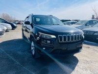 Zoomer Auto 2019 Jeep Cherokee North 4X4 comes with Remote Starter, Bluetooth, Power Heated Seats, B... (image 2)