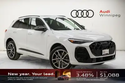 This Audi Q5 boasts a Intercooled Turbo Premium Unleaded I-4 2.0 L/121 engine powering this Automati...