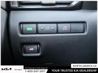 2021 Nissan Sentra SV Ready for anything, from the streets of Calgary to the highways of Alberta, th... (image 8)