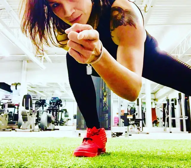 BUILD YOUR BODY!