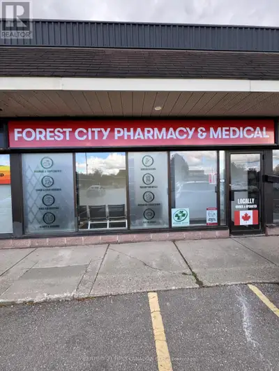 LOCATION LOCATION LOCATION! An exceptional opportunity is available for ONLY doctors and/or nurse pr...