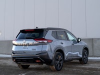 CARGET AUTOMOTIVE is thrilled to offer this 2023 Nissan Rogue SV Midnight Edition, a stylish compact... (image 6)