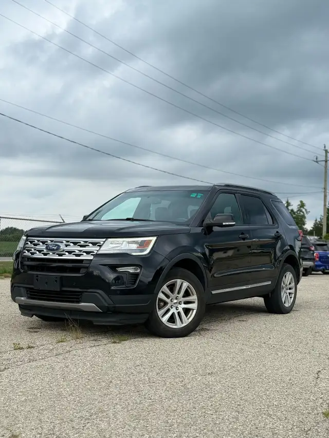 2018 Ford Explorer XLT 4WD - 7 PASS - BLUETOOTH - CARPLAY -BACKU