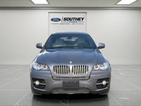 Heated seats, power sunroof, power liftgate, dual climate control, push button start, leather interi... (image 7)