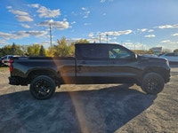2024 Chevrolet Silverado 1500 LT Trail Boss with only 16,276 km. Clean history with no accidents See... (image 3)
