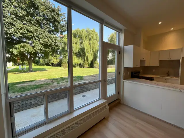 1 Bedroom Suites from $1795 $500 move in bonus! in Long Term Rentals in City of Toronto - Image 4