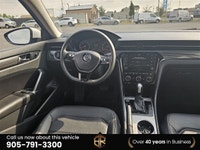 No accident Ontario vehicle with Lot of Options! Call (905) 791-3300 - Black Leather/ Leatherette in... (image 8)