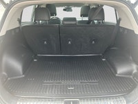 Welcome to Capital GMC! DEAL PENDING Check out this vehicle's pictures, features, options and specs,... (image 9)