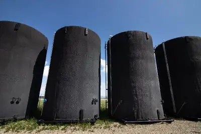 New 750 BBL Insulated Complete with Base Skid, View more