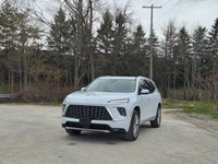 All-Wheel Drive for enhanced traction - Panoramic Sunroof for an open-air feel - Adaptive Cruise Con... (image 6)