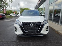 8.0-inch NissanConnect colour touchscreen display with Apple CarPlay and Android Auto integration, 7... (image 6)