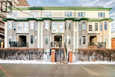 2-BED | 2 FULL BATHS | 2-STOREY TOWNHOUSE | OVER 1,000 DEVELOPED SQFT | DETACHED GARAGE | GAS FIREPL...