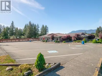 LEASE OPPORTUNITY- This lease offering located in the Sixth and Wallace Professional Centre, allows...