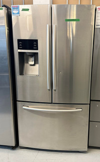 9370-Refrigerateur Samsung Porte Francaise 36'' eau et de glace