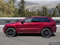 This 2019 Jeep Grand Cherokee Altitude boasts a powerful 3.6L Pentastar VVT V6 engine and an 8-speed... (image 1)