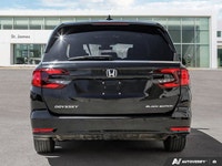 Front Wheel Drive,4-Wheel Disc Brakes,Power Steering,Brake Assist,ABS,Tires - Rear Performance,Brake... (image 3)